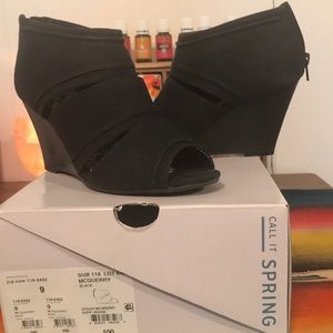 Black wedge heels size 9